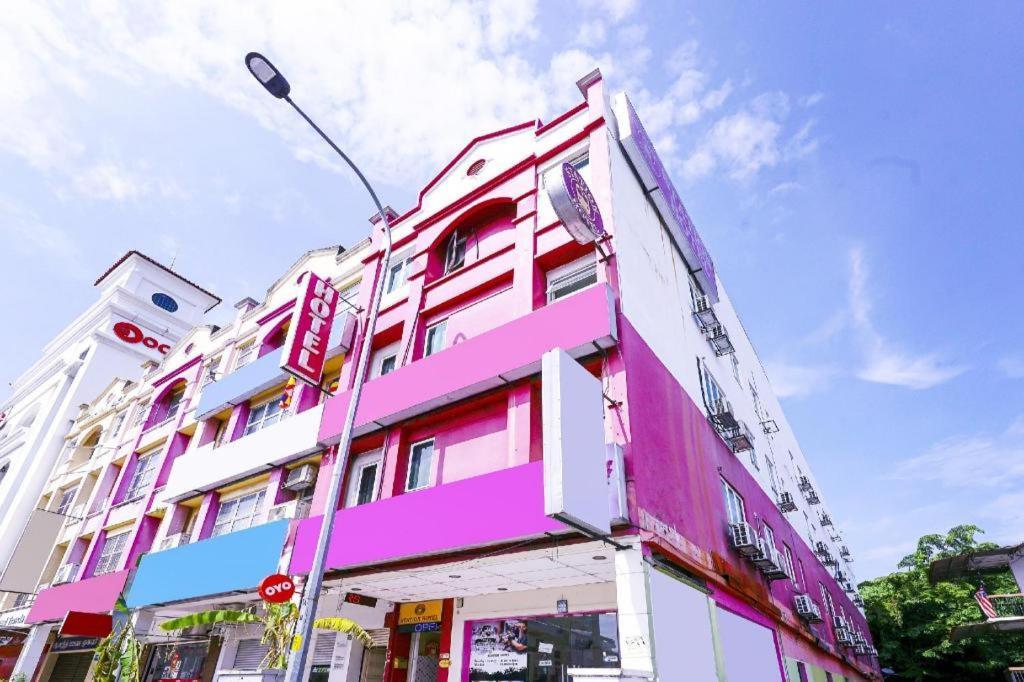 Oyo 90486 New Station Hotel クラン エクステリア 写真