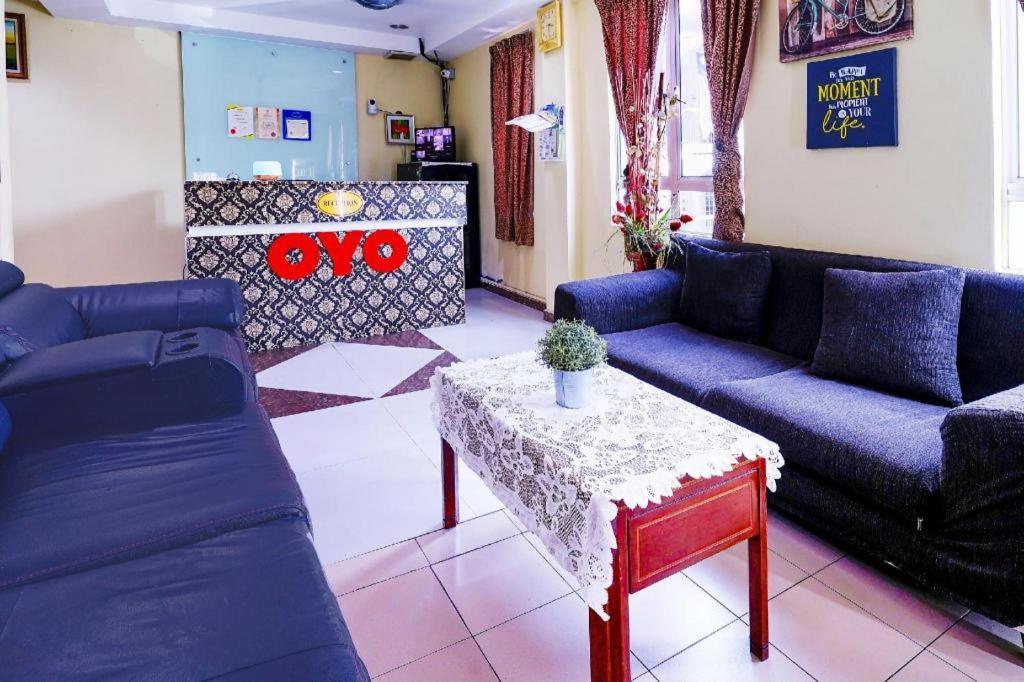 Oyo 90486 New Station Hotel クラン エクステリア 写真