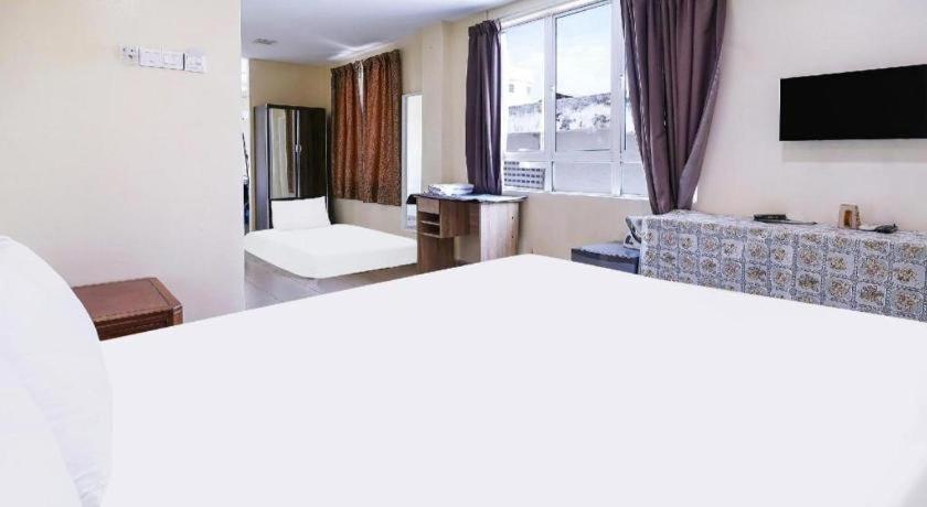 Oyo 90486 New Station Hotel クラン エクステリア 写真
