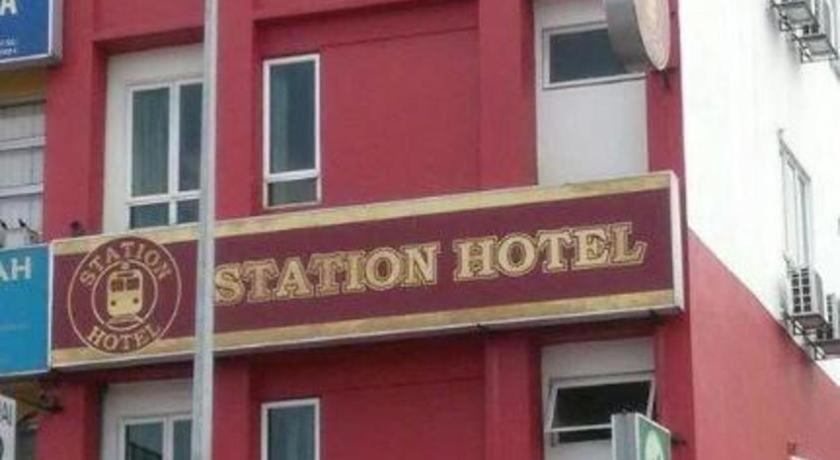 Oyo 90486 New Station Hotel クラン エクステリア 写真