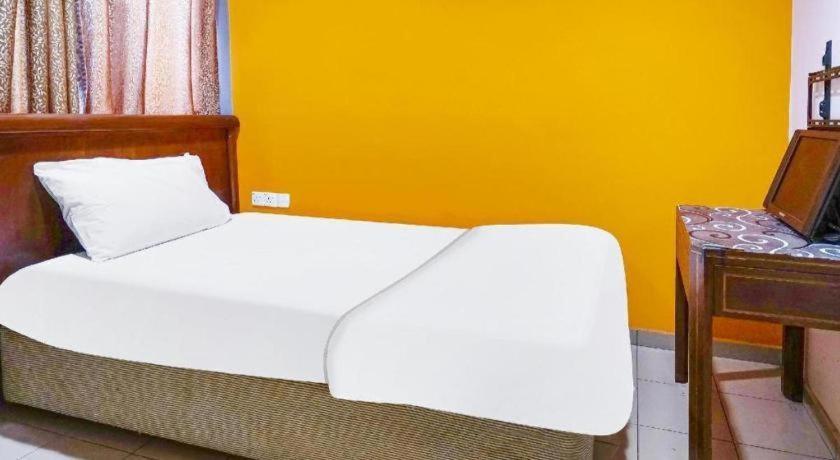 Oyo 90486 New Station Hotel クラン エクステリア 写真